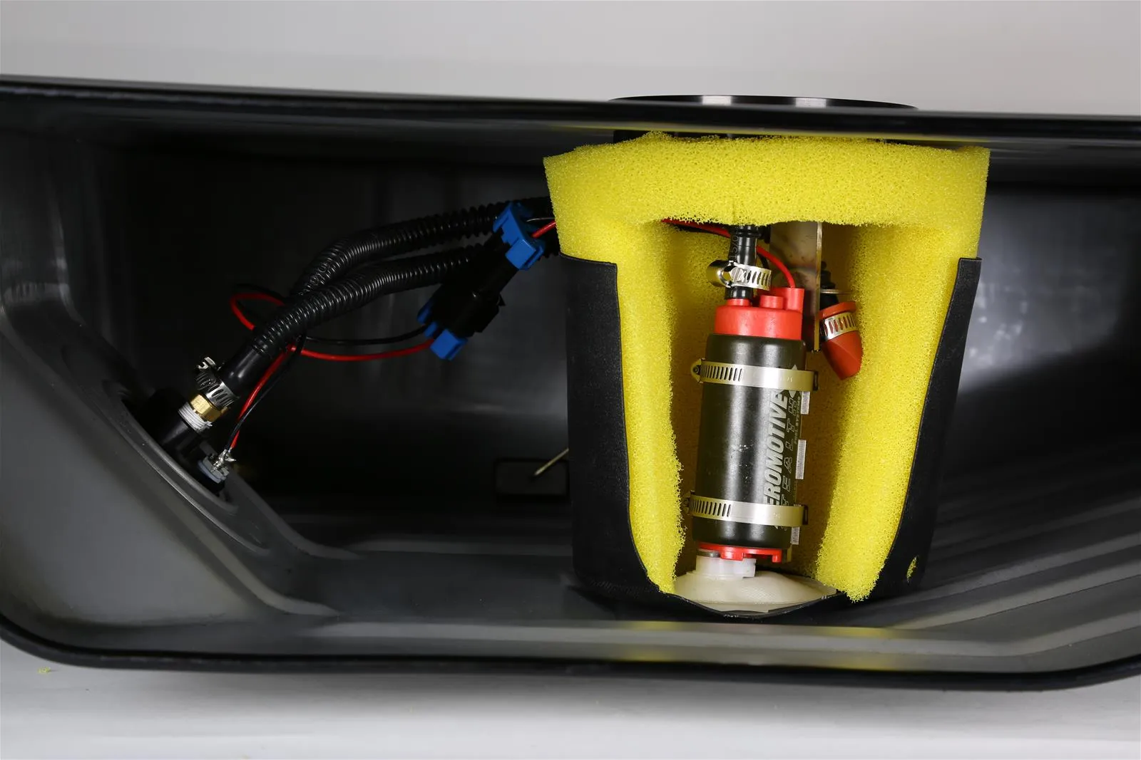 Aeromotive Gen II Stealth Fuel Tanks 18131