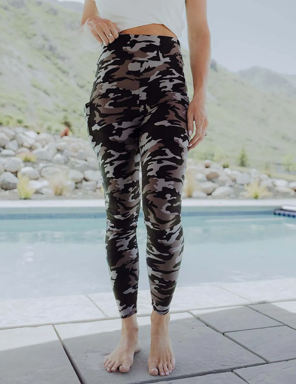 SA Exclusive Camo Pocket Leggings